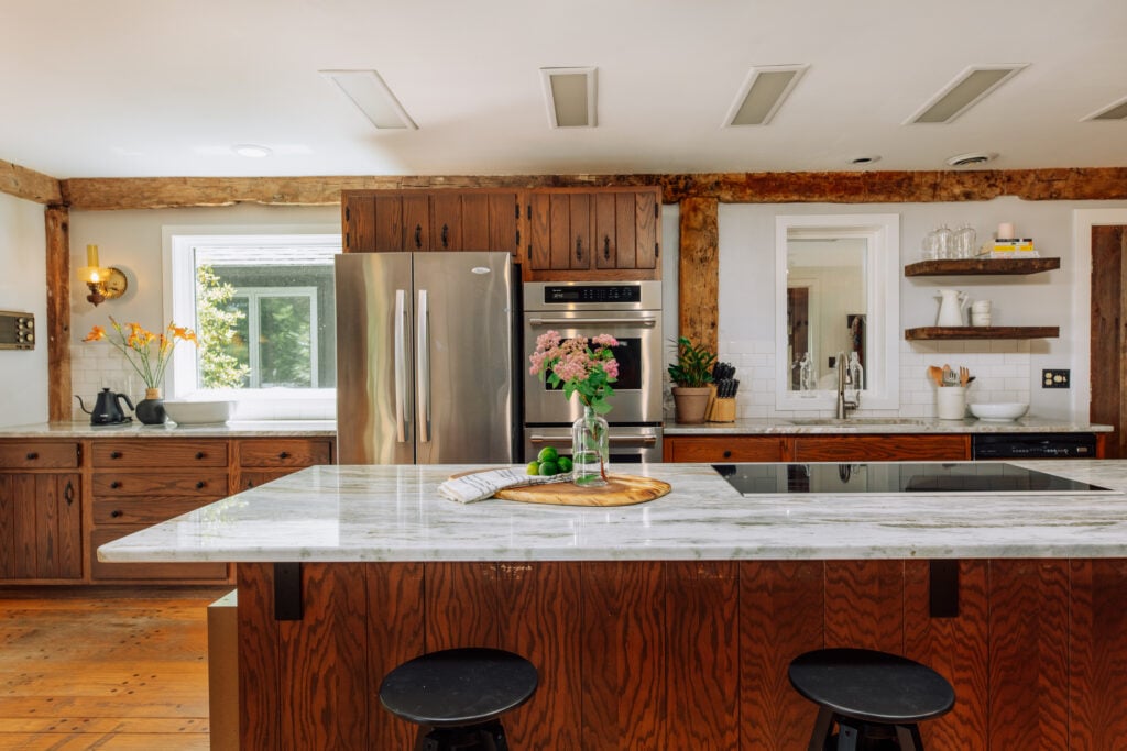 00-Add-to-gallery-314-Market-Lane-6-25-21-Catskill-Image-Finals-25-1024x683